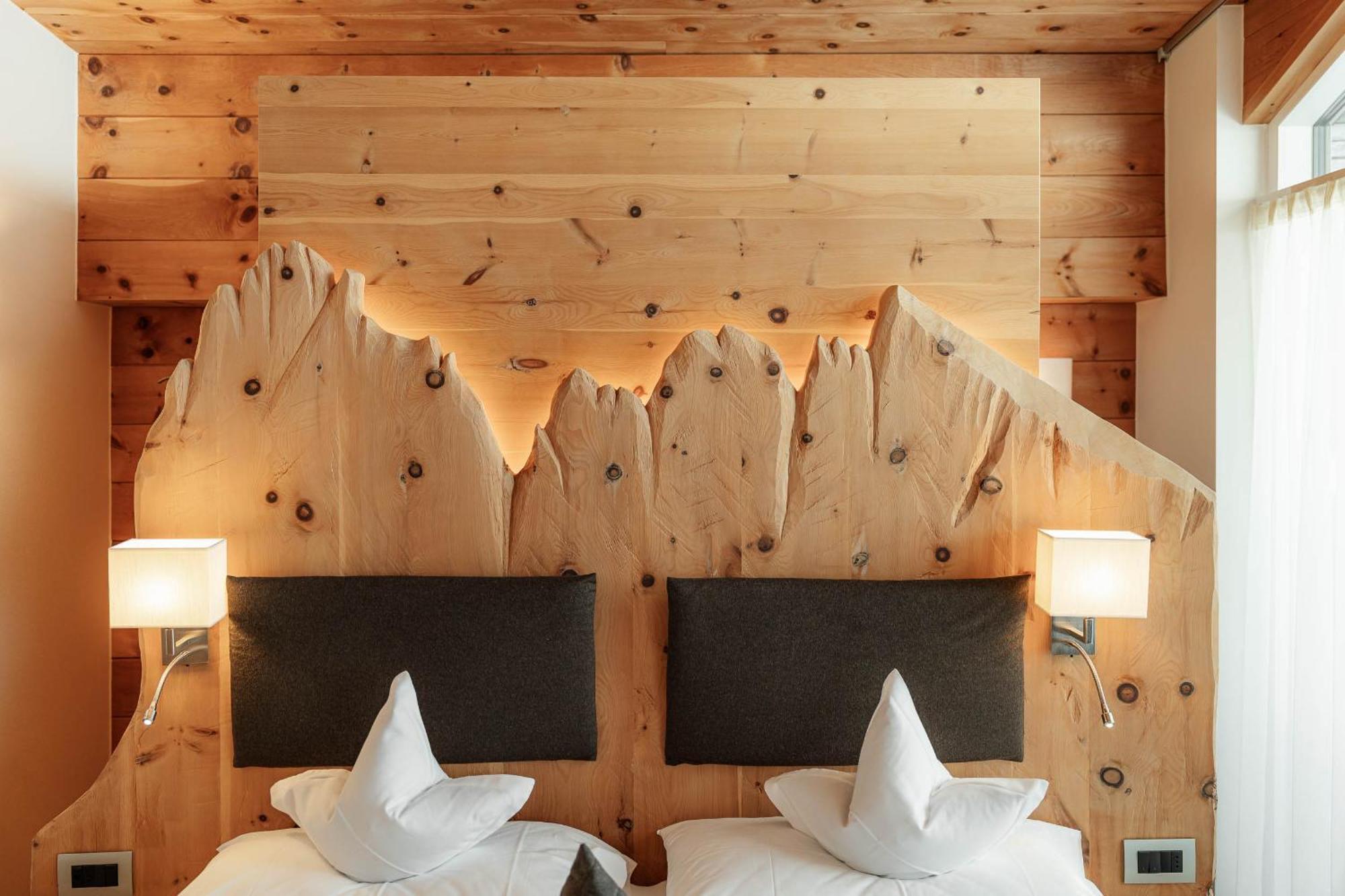 Chalet Elisabeth Dolomites Alpin & Charme Сельва-ди-Валь-Гардена Экстерьер фото